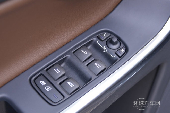 2014款改款2.0T T5個(gè)性運(yùn)動(dòng)版