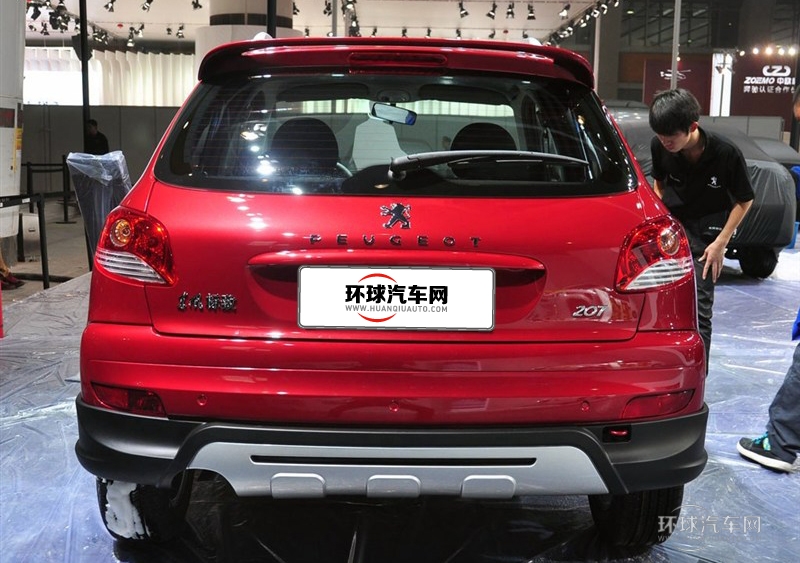 2013款 CROSS 1.6L 手動馭樂型