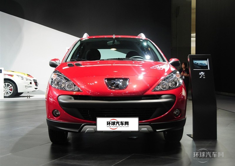 2013款 CROSS 1.6L 手動(dòng)馭樂(lè)型