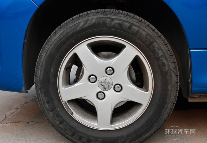 2011款 兩廂 1.6L 手動馭樂版