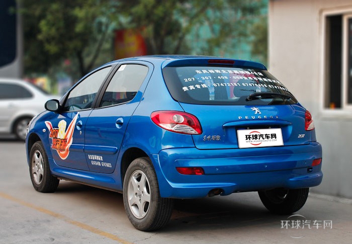 2011款 兩廂 1.6L 手動馭樂版