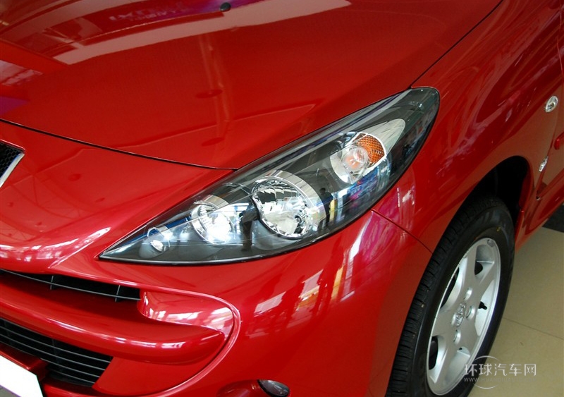 2011款 兩廂 1.6L 自動馭樂版