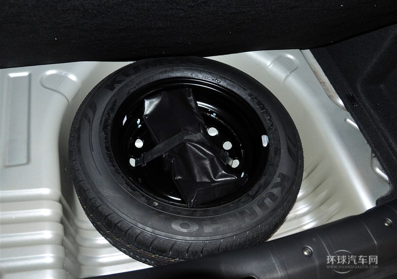 2011款 三廂 1.4L 手動馭樂版