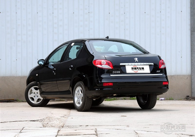 2011款 三廂 1.6L 自動馭樂版