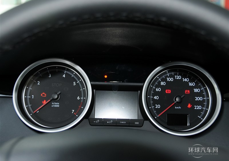 2013款 2.0L 兩周年紀(jì)念 自動(dòng)智享版