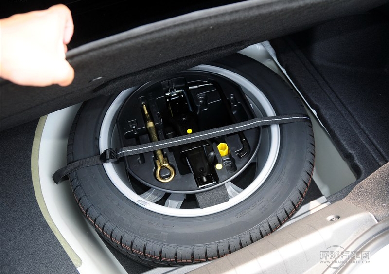 2013款 2.3L 兩周年紀念 自動旗艦版