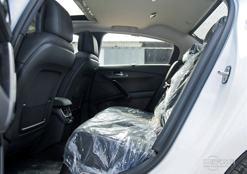 2013款 2.3L 兩周年紀念 自動旗艦版