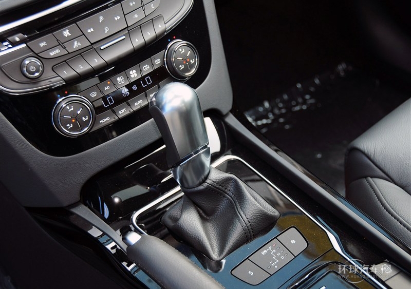 2013款 2.3L 兩周年紀(jì)念 自動旗艦版