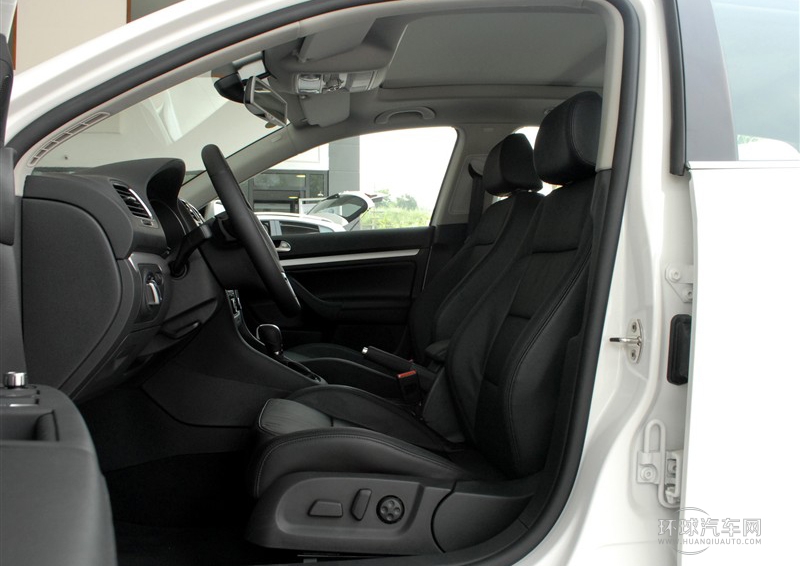 2011款 1.4TSI 豪華旅行版