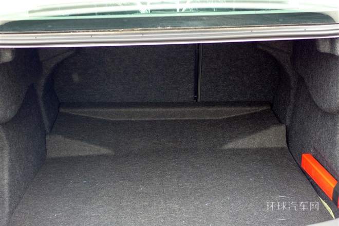 2014款 1.6T 自動舒適版