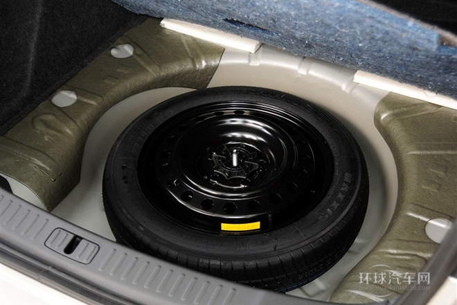 2014款 2.0L 自動豪華版