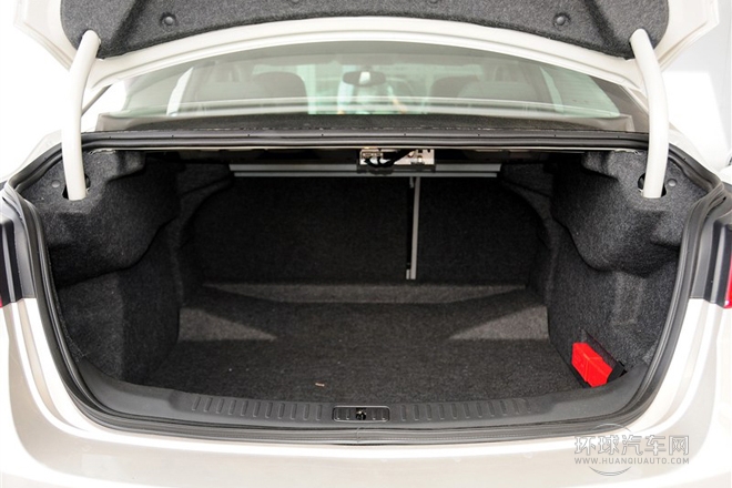 2014款 2.0L 自動(dòng)豪華版