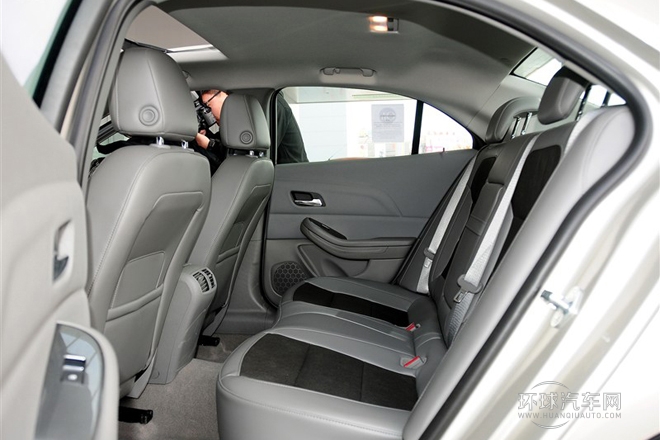 2014款 2.0L 自動豪華版