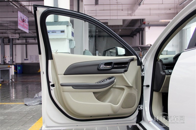 2014款 2.0L 自動舒適版