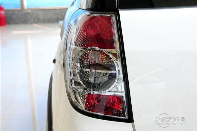 2014款 2.4L 7座旗艦版