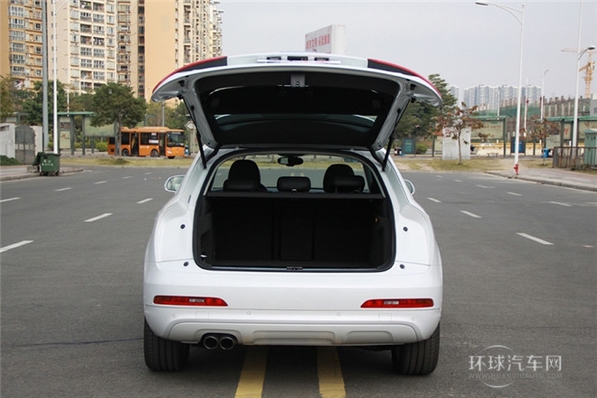 2015款 40 TFSI quattro 豪華型