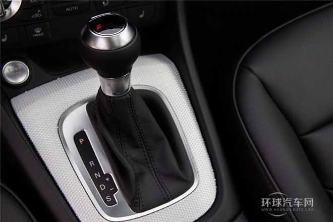 2015款 40 TFSI quattro 豪華型