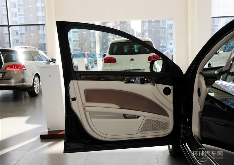 2012款 3.0L 精英定制型