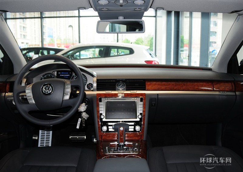 2012款 3.0L 商務(wù)型