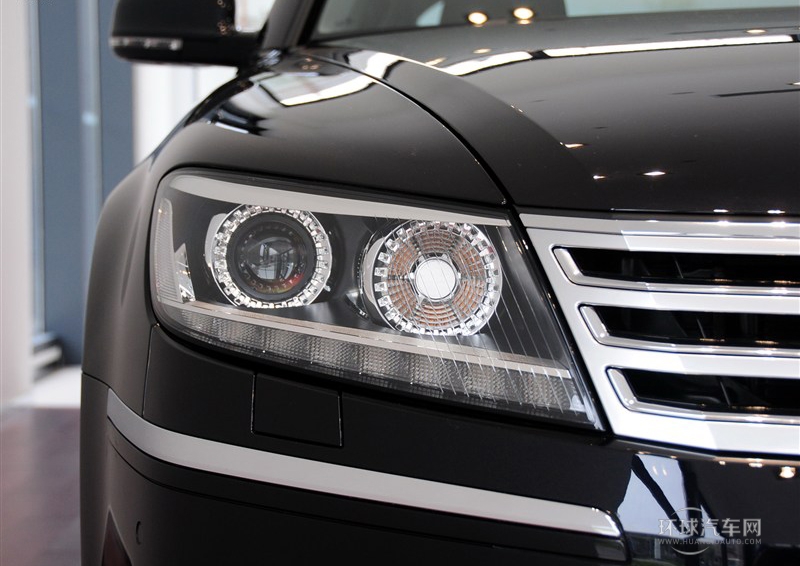 2012款 3.0L 商務型