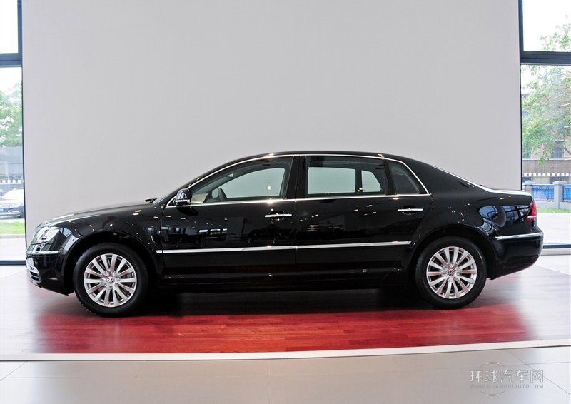 2012款 3.0L 商務(wù)型