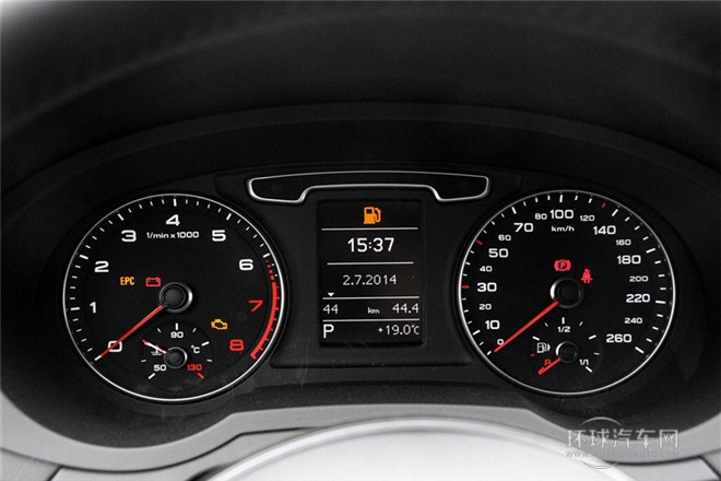 2015款 35 TFSI 舒適型