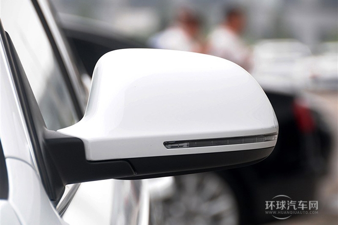 2015款 30 TFSI 進(jìn)取型