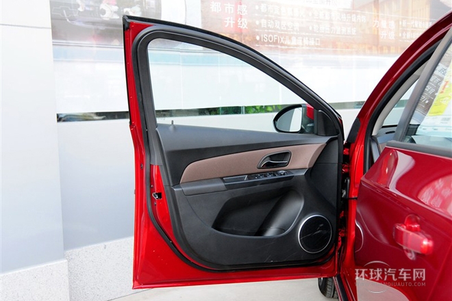 2013款 掀背 1.6L 手動豪華型