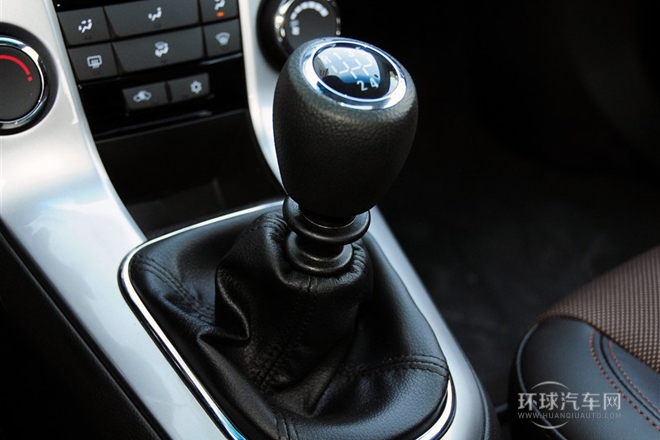 2013款 掀背 1.6L 手動豪華型