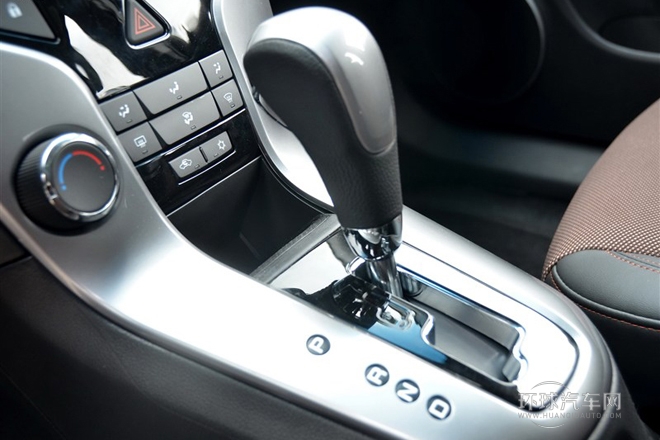 2013款 掀背 1.6L 自動豪華型