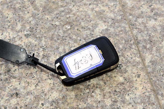 2013款 掀背 1.6T 自動旗艦型