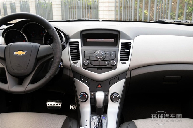 2014款 1.6L SL百萬紀(jì)念版 AT