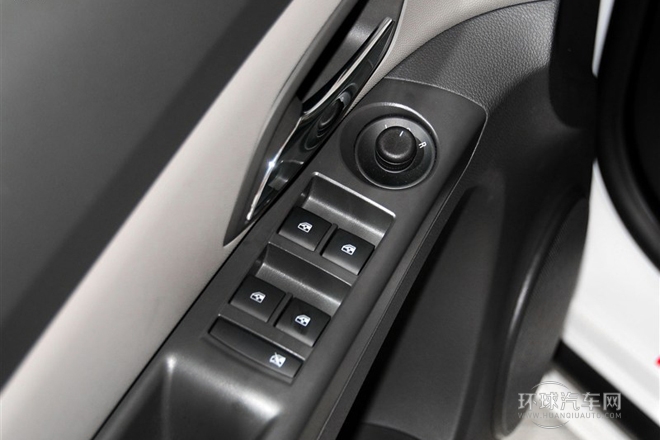 2014款 1.6L SL百萬紀念版 MT