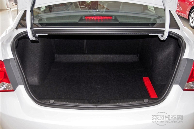 2014款 1.6L SL百萬紀念版 MT