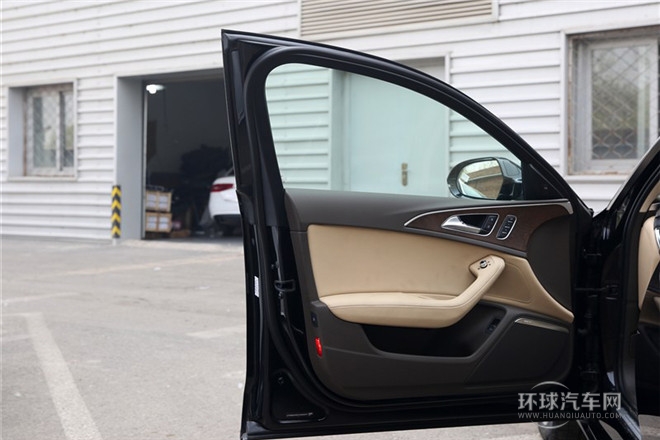 2014款 50 TFSI quattro 豪華型