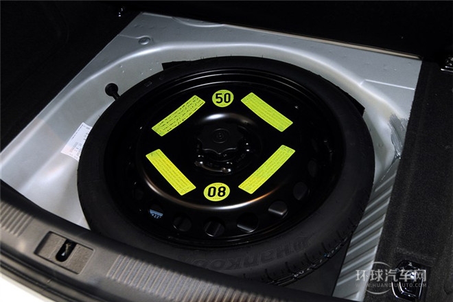 2013款 40 TFSI quattro個性運動型