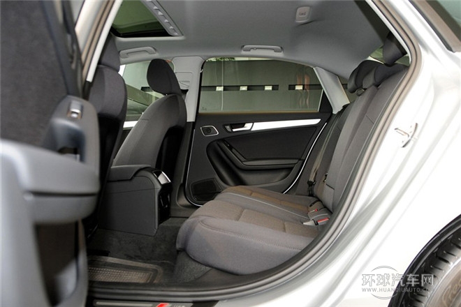 2013款 40 TFSI quattro個(gè)性運(yùn)動(dòng)型