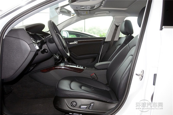 2013款 35 TFSI 自動舒適型