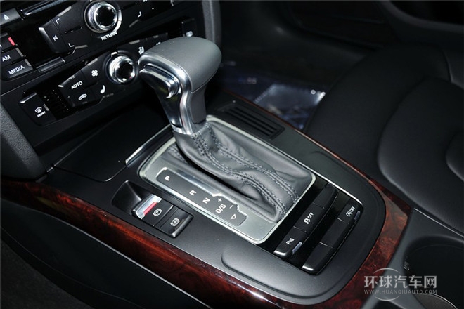 2013款 35 TFSI 自動舒適型