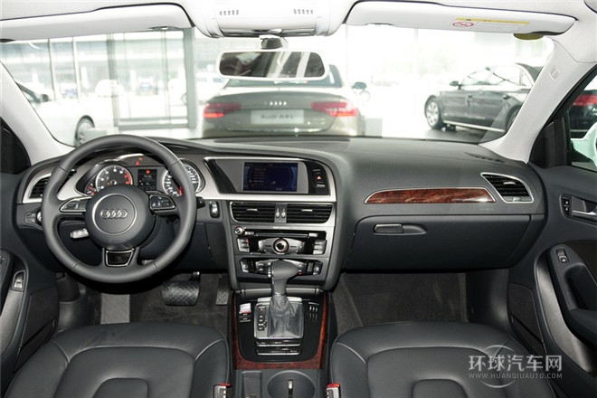 2013款 35 TFSI 自動舒適型