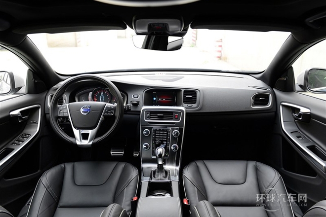 2015款3.0T T6 AWD個(gè)性運(yùn)動(dòng)版