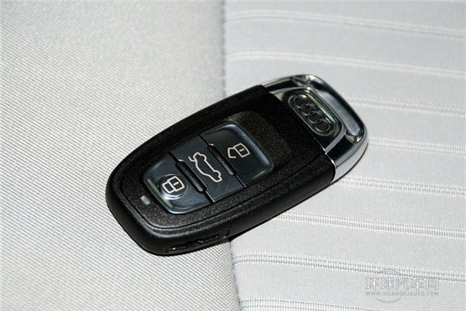 2013款 35 TFSI 自動(dòng)標(biāo)準(zhǔn)型