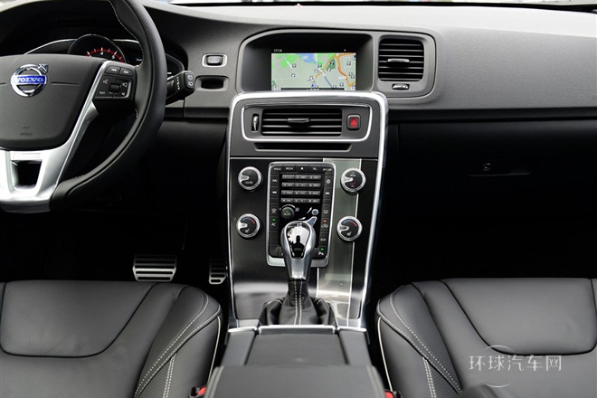 2015款2.0T T5智雅個性運(yùn)動版