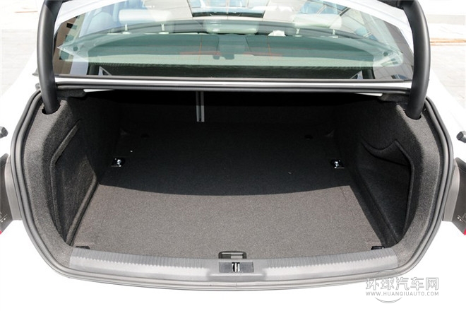 2013款 35 TFSI 自動標準型