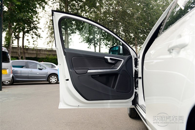 2015款2.0T T5智雅個性運動版