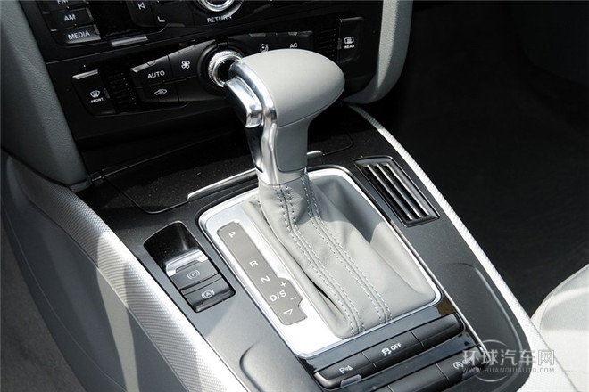 2013款 35 TFSI 自動標準型