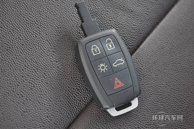 2012款2.5T手自一體敞篷版