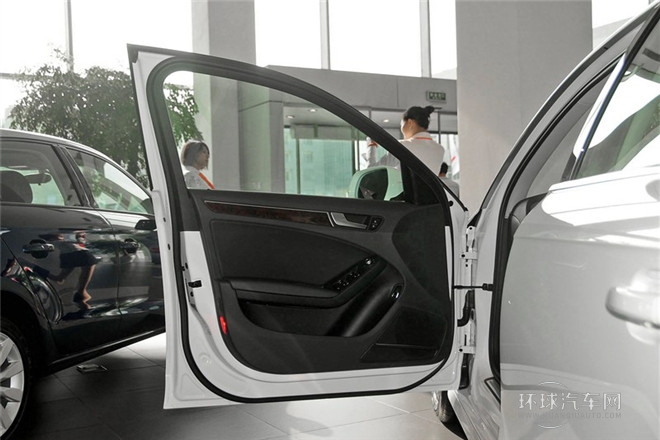 2015款 35 TFSI 自動舒適型