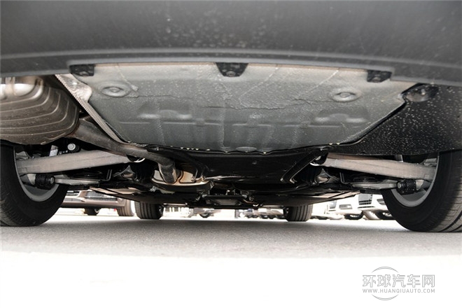 2015款 30 TFSI 自動舒適型