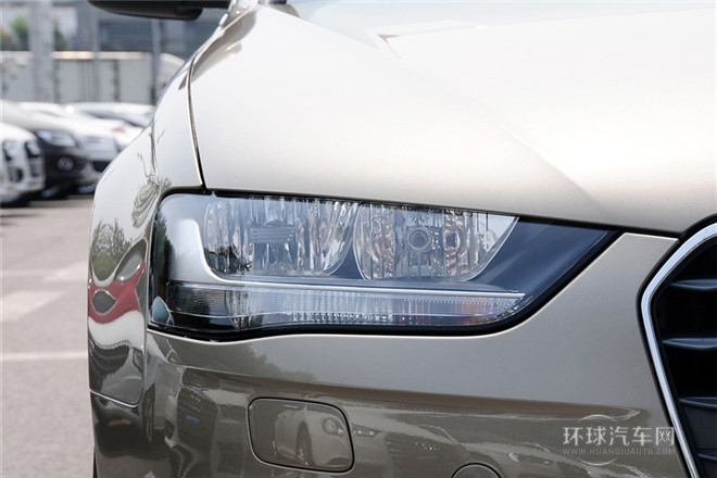 2015款 30 TFSI 自動舒適型